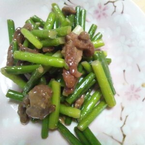 焼肉のたれで簡単！にんにくの芽とエリンギの炒め物